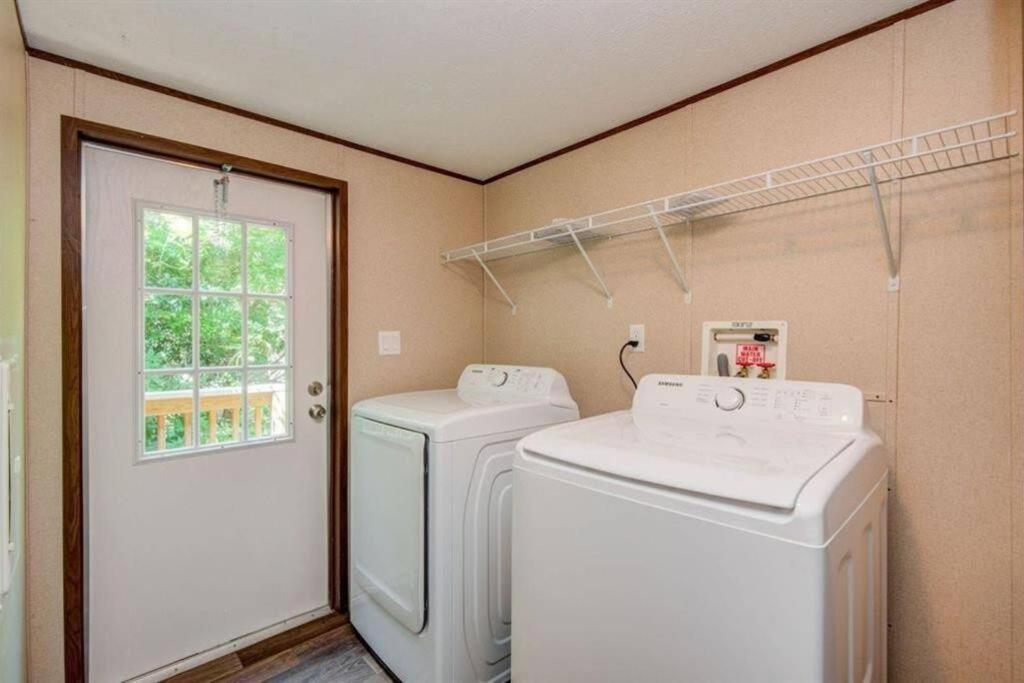 Seaside Serenity - Holiday Home Sleeps 10 ดิกคินสัน ภายนอก รูปภาพ
